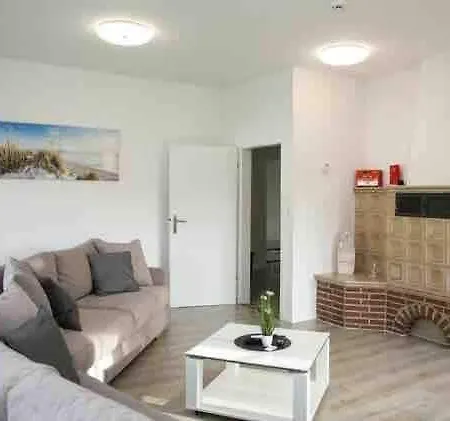 Wunderschoene Und Moderne Mit Garten Apartment Emden