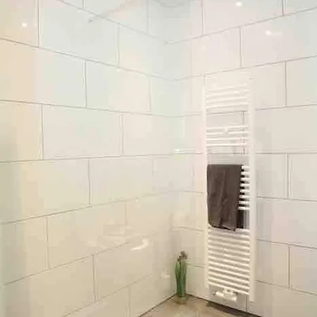 Apartment Wunderschoene Und Moderne Mit Garten *