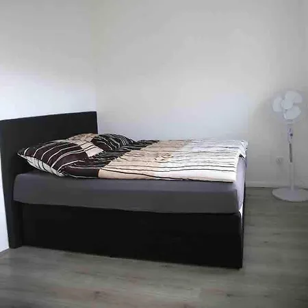 Wunderschoene Und Moderne Mit Garten Apartment *